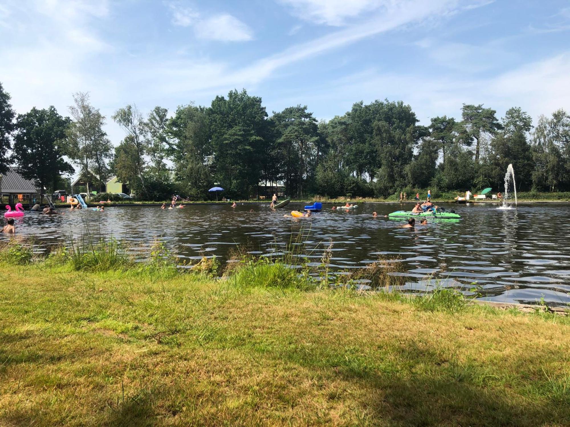 Camping De Bosrand Spier Εξωτερικό φωτογραφία